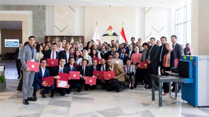 معلومات الوزراء يكرم