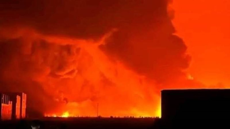 جانب من الحريق