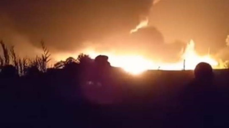 جانب من الحريق