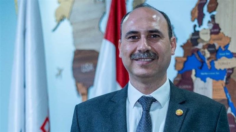 مصطفي الخيال