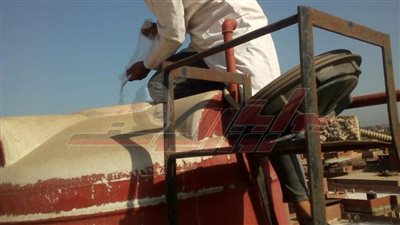 تعقيم خزانات مياه الشرب بالمنشآت التعليمية بكفر الشيخ