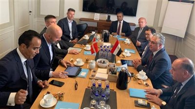 اقتصادية قناة السويس تشارك حفل تدشين السفينة 