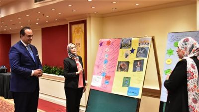 رئيس الرعاية الصحية يتفقد ورشة عمل التدخل المبكر مع ذوي الهمم وتعلم لغة الإشارة