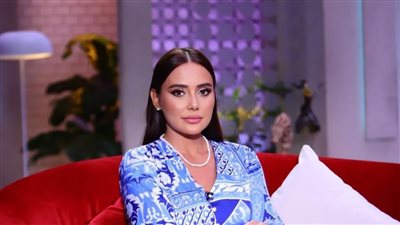 فرصة للاسترخاء أم مسؤولية| انقسام بين الأمهات بشأن عودة الدراسة.. فيديو