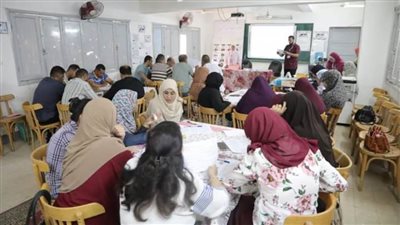 بدء فعاليات البرنامج التدريبي لدعم وتنمية مهارات معلمي اللغة الفرنسية بالوادي الجديد