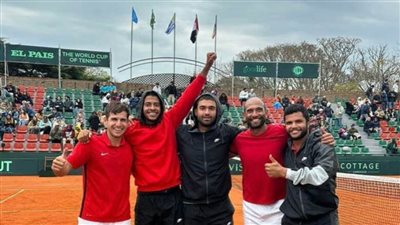 منتخب مصر للتنس يهزم أوروجواى ويتأهل لفاصلة الصعود للمجموعة العالمية الأولى لكأس ديفيز