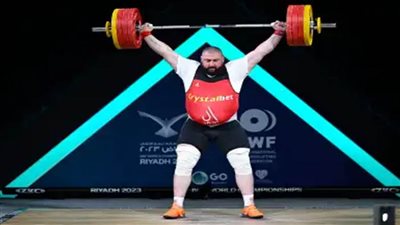 12 رقمًا قياسيًّا سجلتها بطولة العالم لرفع الأثقال بالرياض