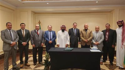 العزازي يشهد توقيع بروتوكول تعاون بين جامعة أسوان وأكاديمية رواد الشروق بالرياض