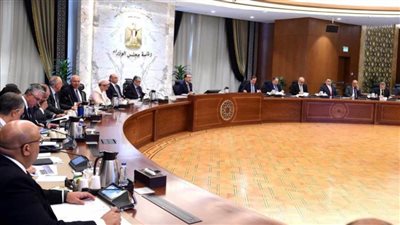 رئيس الوزراء يترأس الاجتماع الأول لـ 