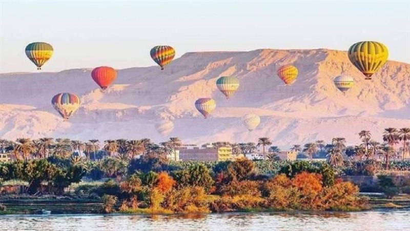 البالون الطائر في