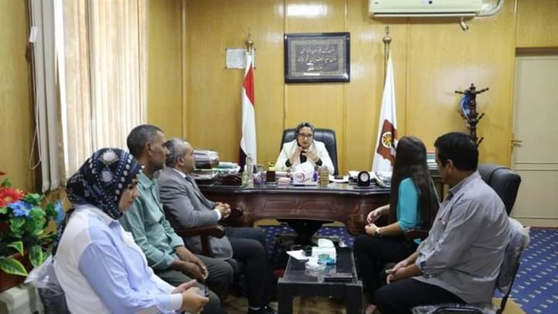 حنان مجدي في اجتماعا