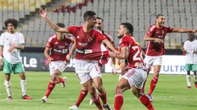 الأهلي يستهل مشواره في الدوري بفوز كبير على المصري 4-0