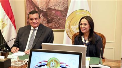  آمنة: المرأة المصرية تعيش عصرها الذهبي في عهد الرئيس السيسي