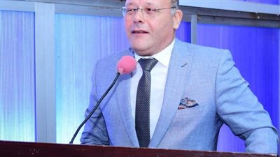  رئيس جامعة  سوهاج يكلف ٣٥ معيداً جديداً بكلية طب سوهاج 