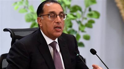 رئيس الوزراء يتفقد طريقي شق الثعبان و