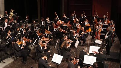 «السيمفوني» يجمع الموسيقى والاأصوات البشرية بدار الأوبرا المصرية 