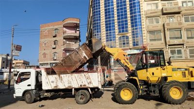 رفع كفاءة الطرق وتكثيف حملات النظافة والتجميل بكفر الشيخ