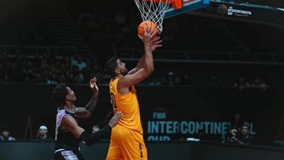 الدولي للسلة يهنئ الأهلي بعد فوزه الأول في مونديال الأندية 