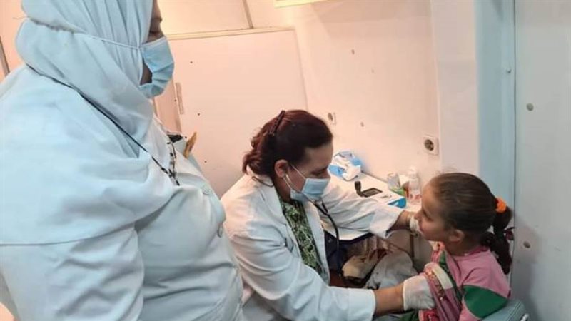 الكشف على 1057 مواطن