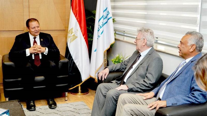 اجتماع الرقابة الصحية