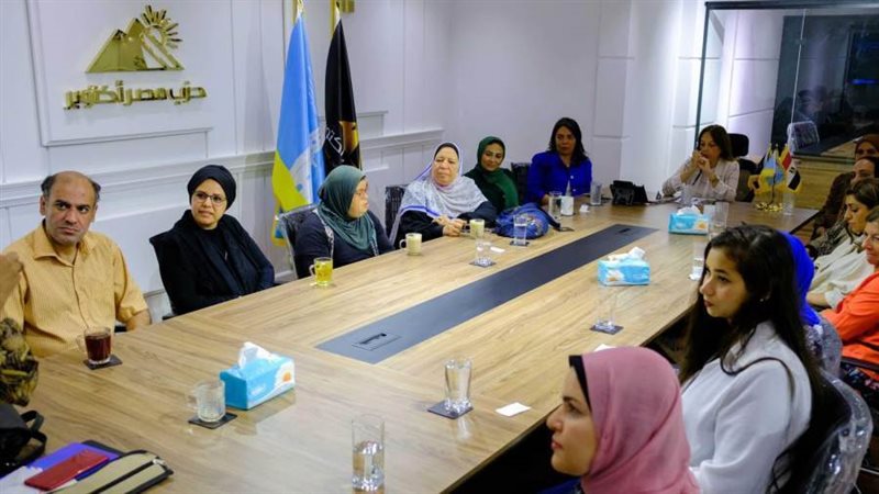 جانب من الندوة