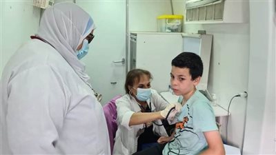 الكشف على 1251 مواطنًا فى قافلة طبية مجانية بقرية عمر شاهين بالبحيرة