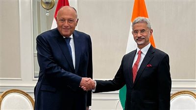 وزير الخارجية ونظيره الهندي يتطلعان لترجمة الارتقاء بالعلاقات الاستراتيجية للبلدين إلى خطوات ملموسة