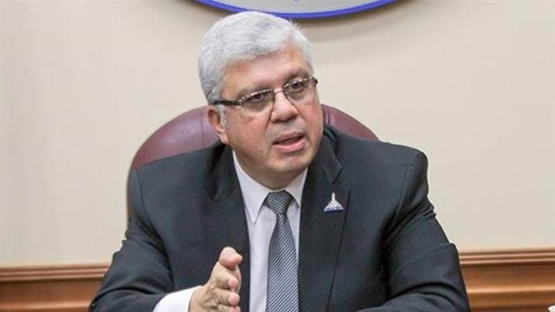 د. أيمن عاشور وزير