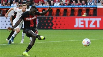 الدوري الألماني.. ليفركوزن يفوز على هايدنهايم 4-1 ويواصل ملاحقة ميونخ على الصدارة
