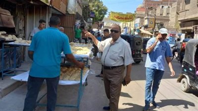 لتحقيق الانضباط.. حملات مكبرة لرفع الإشغالات ببني مزار بالمنيا