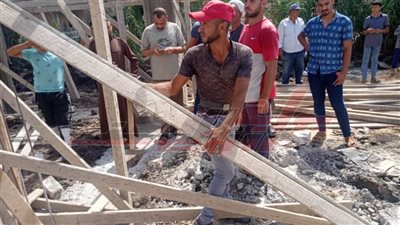 إزالة 3 حالات تعدٍ على الأراضي الزراعية بدسوق وتحرير محاضر للمخالفين بالحامول