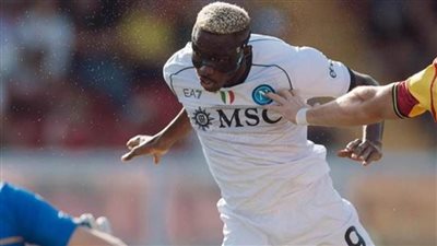 نابولي يفوز على ليتشي برباعية نظيفة في الدوري الإيطالي لكرة القدم