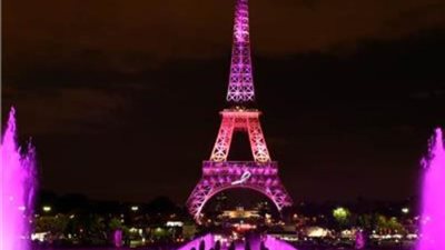 برج إيفل يكتسي غدا باللون الوردي للتوعية بخطورة سرطان الثدى