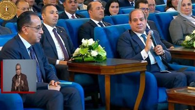 عاجل| السيسي: نبذل جهودًا كبيرة في مشروعات الاستصلاح الزراعي.. و65 مليارًا لنقل الكهرباء لـ4 مشروعات