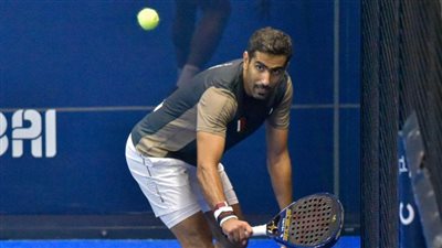 مصر تضرب موعدًا مع الكويت بنهائي البطولة العربية للبادل