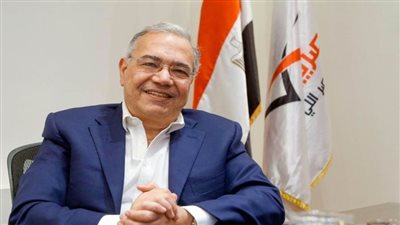 عصام خليل يتابع التجهيزات الأخيرة لاستكمال غرفة العمليات المركزية لمتابعة الانتخابات الرئاسية