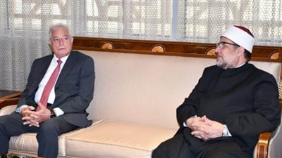 وزير الأوقاف ومحافظ جنوب سيناء يبحثان افتتاح مساجد بالمحافظة خلال احتفالات أكتوبر