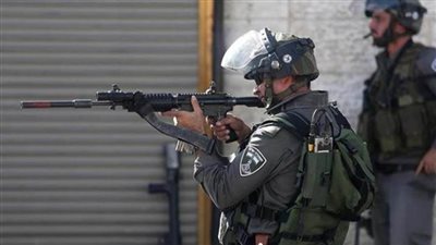 إصابة طفل فلسطيني بالرصاص الحي خلال مواجهات مع الاحتلال الإسرائيلي شمال الضفة الغربية