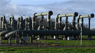 عاجل.. هولندا توقف استخراج الغاز من أكبر حقل في أوروبا