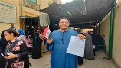 عاجل.. إقبال كبير على مكاتب التوثيق بالأقصر والشرقية لتحرير توكيلات لتأييد الرئيس السيسي