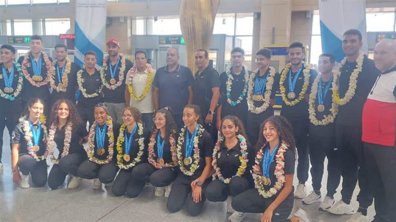 بعثة السباحة بالزعانف