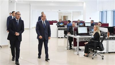 عاجل| الرئيس  السيسي يعقد اجتماعًا مع مجلس الوزراء بالمقر الجديد بالعاصمة الإدارية الجديدة