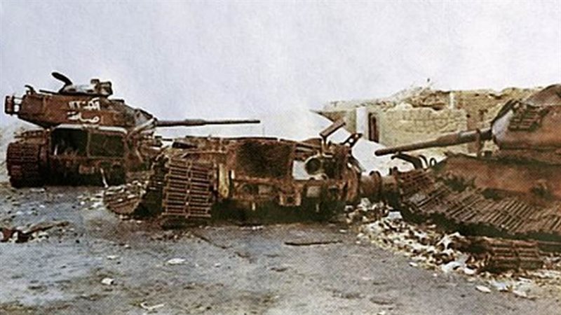 دبابات إسرائيلية