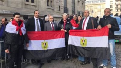 مصريون في باريس يوجهون رسالة دعم وتأييد للرئيس السيسي في الانتخابات الرئاسية القادمة