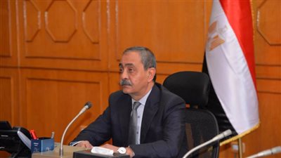 محافظ الإسماعيلية يُوجِّه بسرعة إعداد حصر للمعدات والإمكانات بالمحافظة 