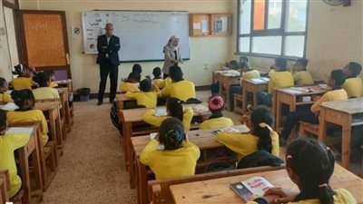 تعليم الوادي الجديد ينفذ 13 ندوة تثقيفية لطلاب المدارس أهمها النظافة الشخصية وصحة الفم