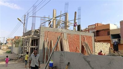 وقف تنفيذ محاولة تعدٍّ بالبناء بدون ترخيص بمركز ومدينة فايد