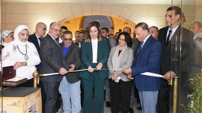 وزيرة الثقافة تفتتح الدورة الثامنة من ملتقى القاهرة الدولي لفن الخط العربي