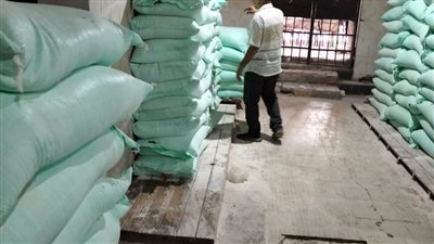 ضبط 1400عبوة سلع غذائية منتهية الصلاحية في حملة بالبحيرة