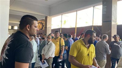  توافد الأطباء للتصويت في انتخابات التجديد النصفي لنقابة الدقهلية